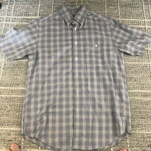 Orvis Size M short, sleeved plaid shirt